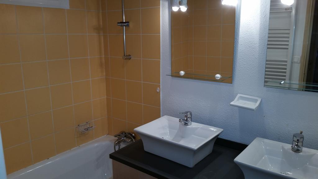 Goelia Le Mas Blanc Apart otel Pérols Oda fotoğraf