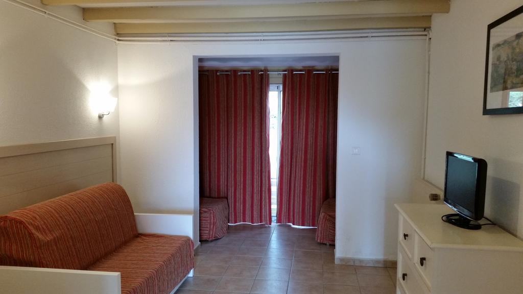 Goelia Le Mas Blanc Apart otel Pérols Oda fotoğraf