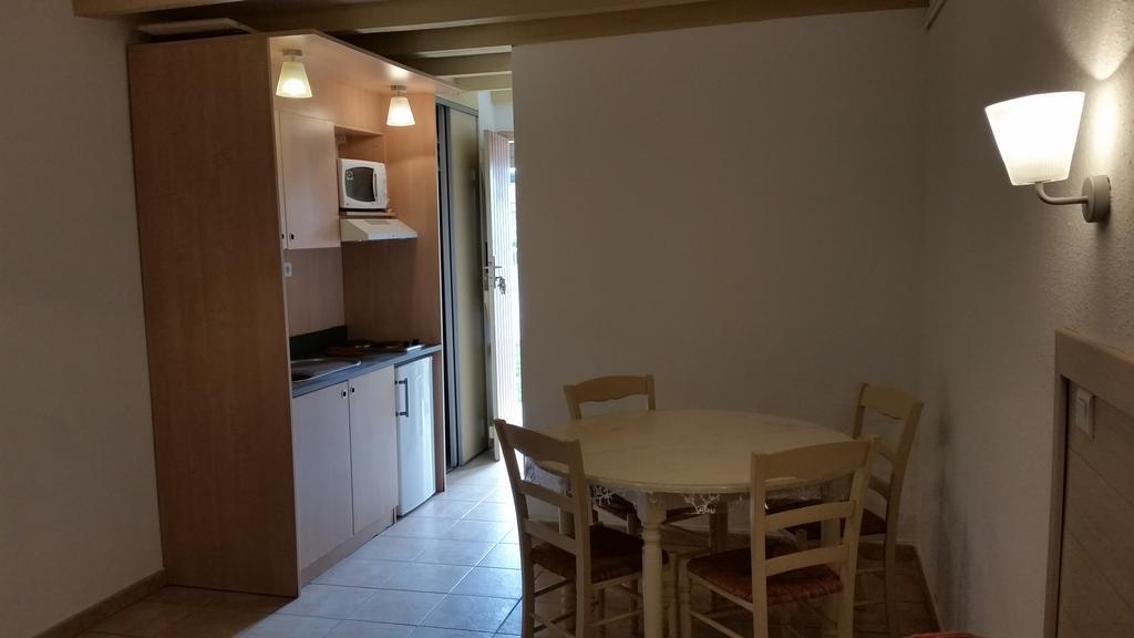 Goelia Le Mas Blanc Apart otel Pérols Oda fotoğraf